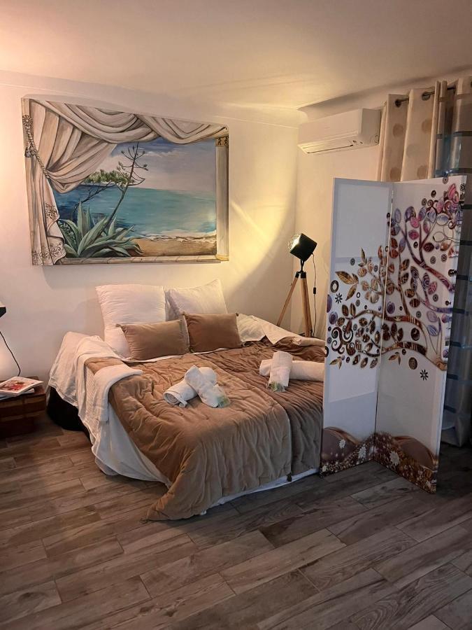 Les Canoubiers Luxe Et Serenite Au Coeur De Saint-Tropez Suites Spacieuses Avec Jardin Enchanteur Zewnętrze zdjęcie